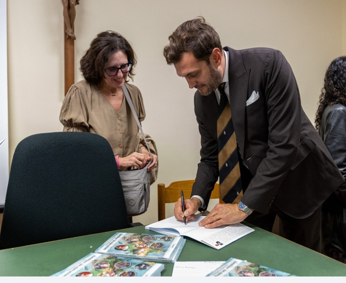 Federico Ferraro Libro orientarsi nel presente - Foto Uff. Stampa Federico Ferraro 