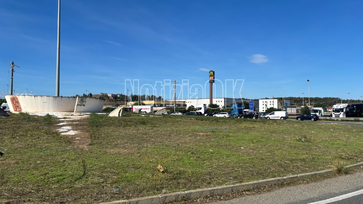 Protesta agricoltori Crotone - Redazione 16.10.2026