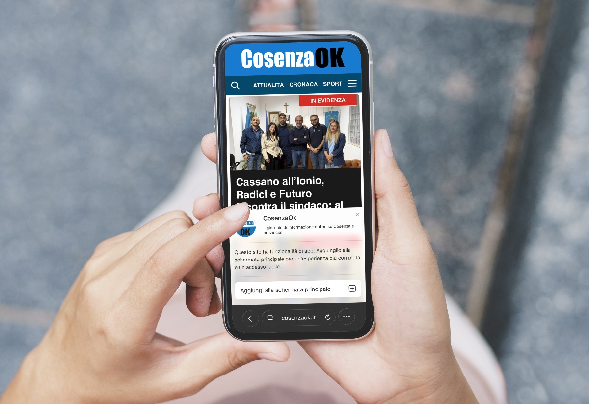 Mockup - WebApp, Foto Interna , CosenzaOk