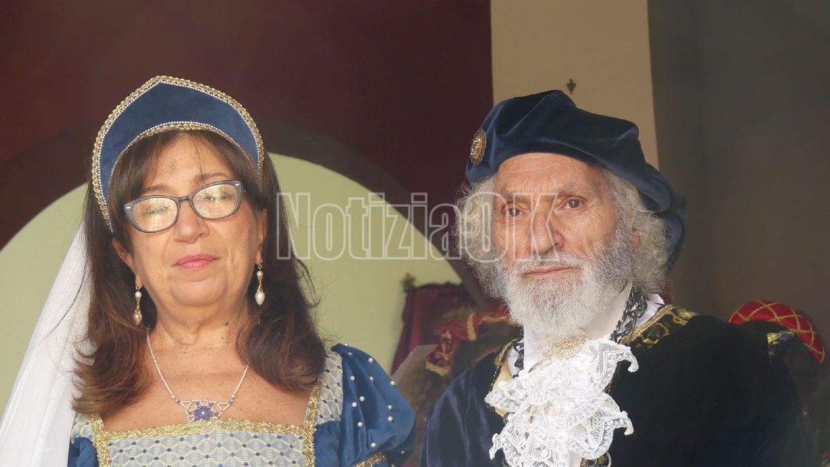 Vivere la storia - Crotone medioevo Piazza Castello - foto redazione 18.10.2026