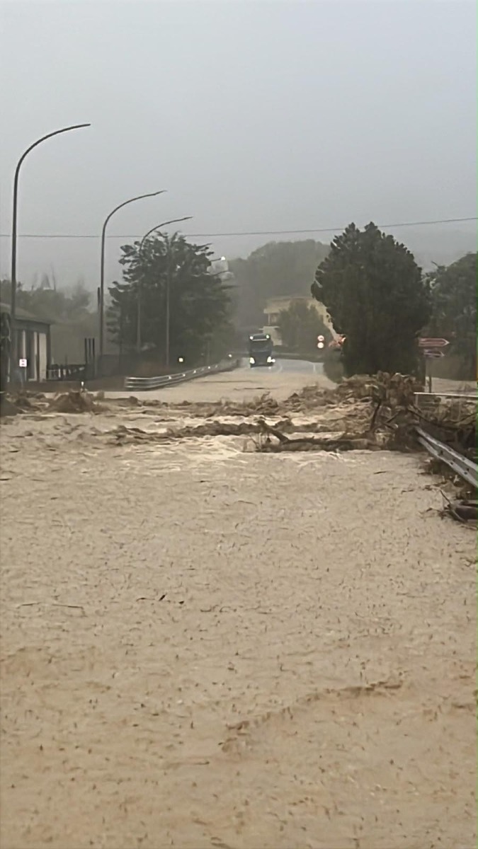 maltempo SS 107 - Foto Uff Stampa Vigili del fuoco 21.10.2026