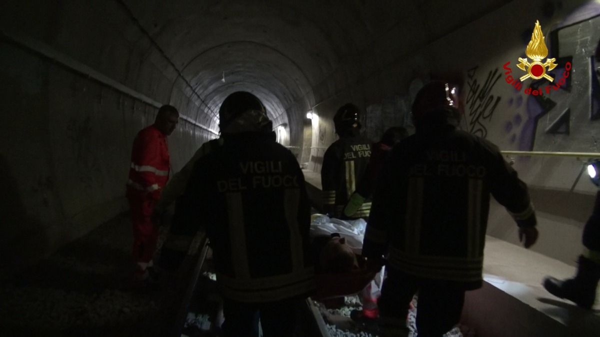 Vigili del fuoco esercitazione Galleria Catanzaro -  Foto Uff. Stampa Vigili del fuoco 30.10.2026