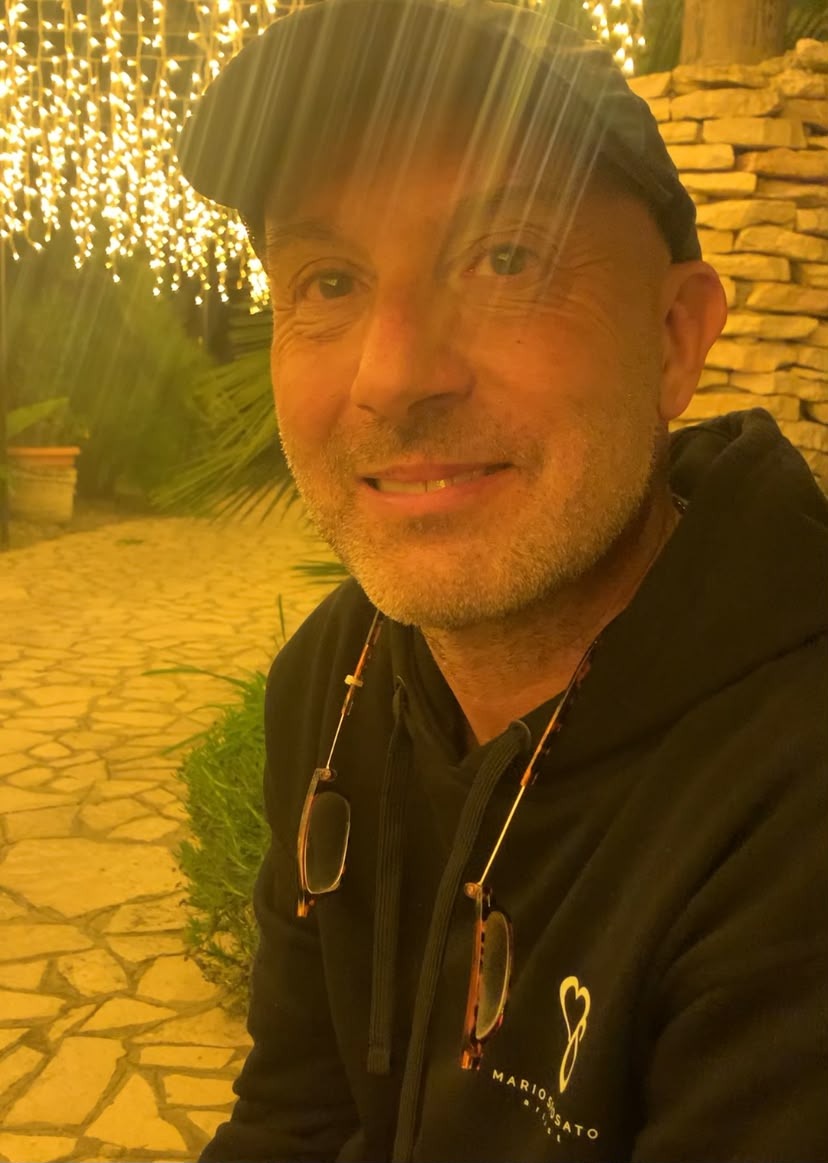 Amici per caso 2 Set - Foto Uff Stampa Amici per caso 2 (30.10.2026)