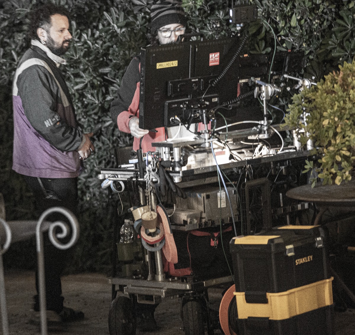 Amici per caso 2 Set - Foto Uff Stampa Amici per caso 2 (30.10.2026)
